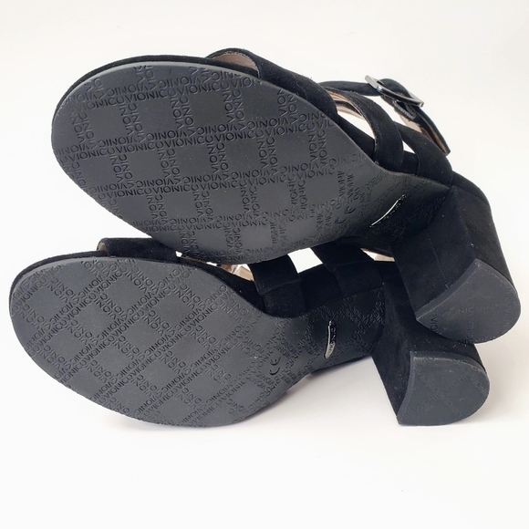 Vionic Black Suede Strappy Stacked Block Heel Blaire Sandals Heels New 6 6.5 - Picture 12 of 15